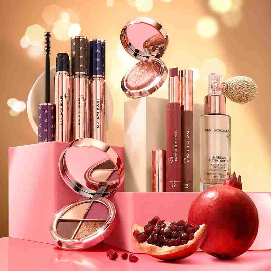 Scopri la nostra esclusiva collezione di Cosmetica.